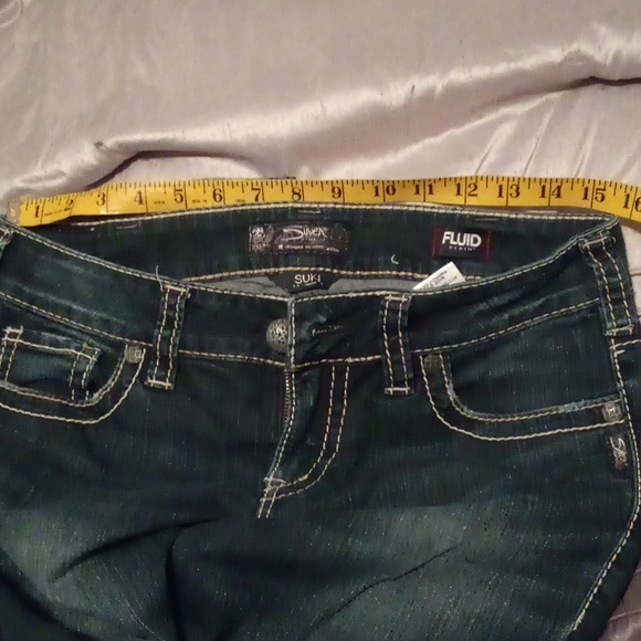 Silver Suki Mid Slim Boot Fluid 30x33 (actual measurements 30x 32) - Picture 7 of 10